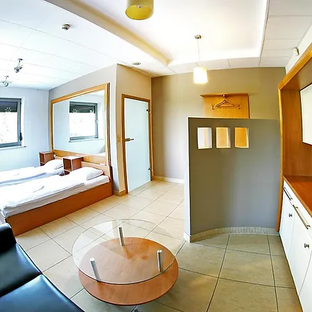 Отель Hotel Wadowice Вадовице