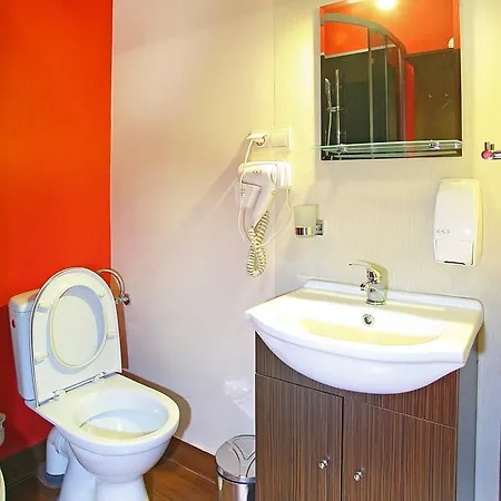 Отель Hotel Wadowice